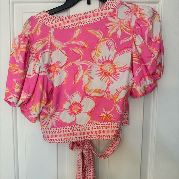 Lilly Pulitzer Pink and White Floral Blouse - Picture 3 of 4